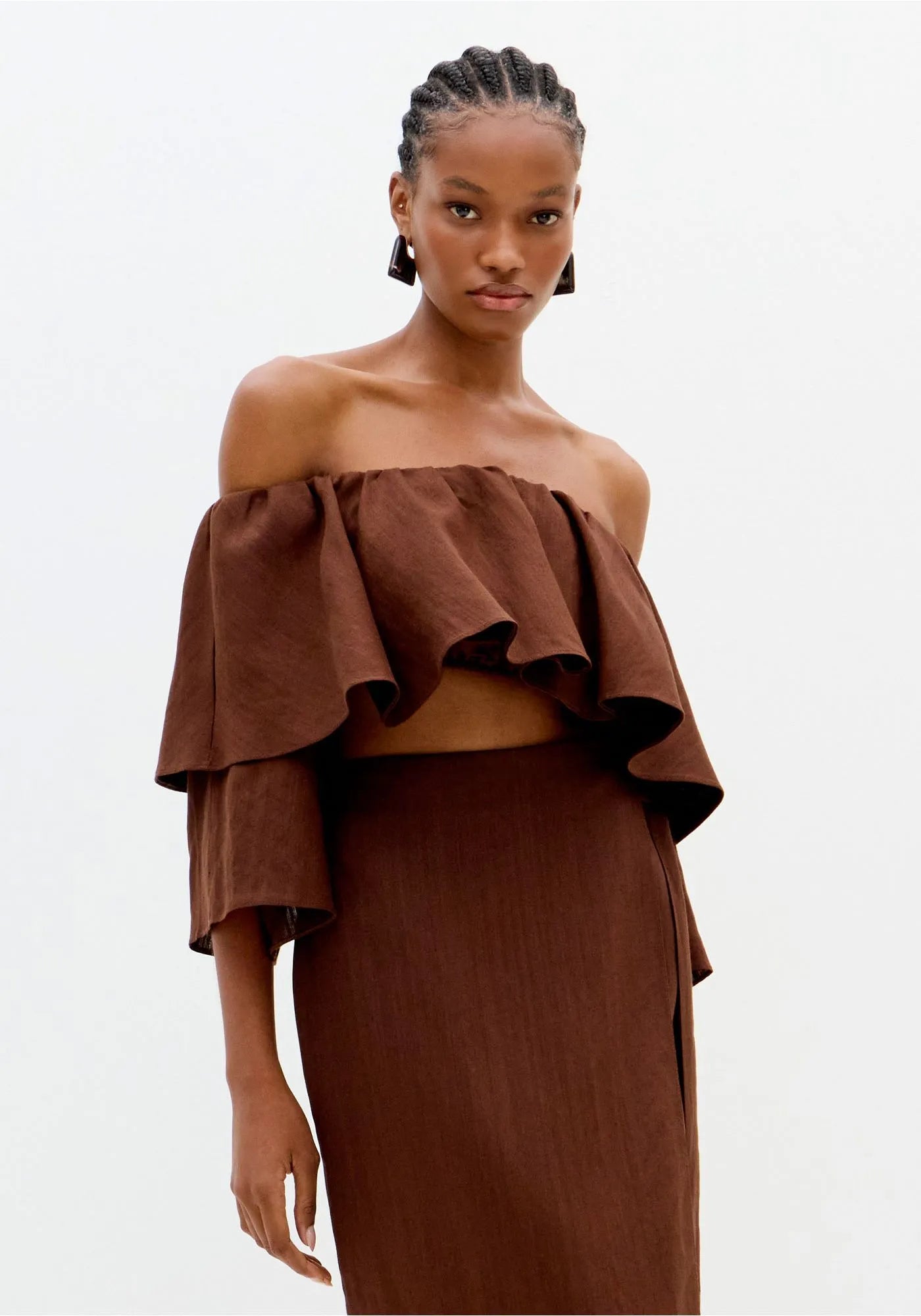 Blusa Cropped Com Linho Marrom