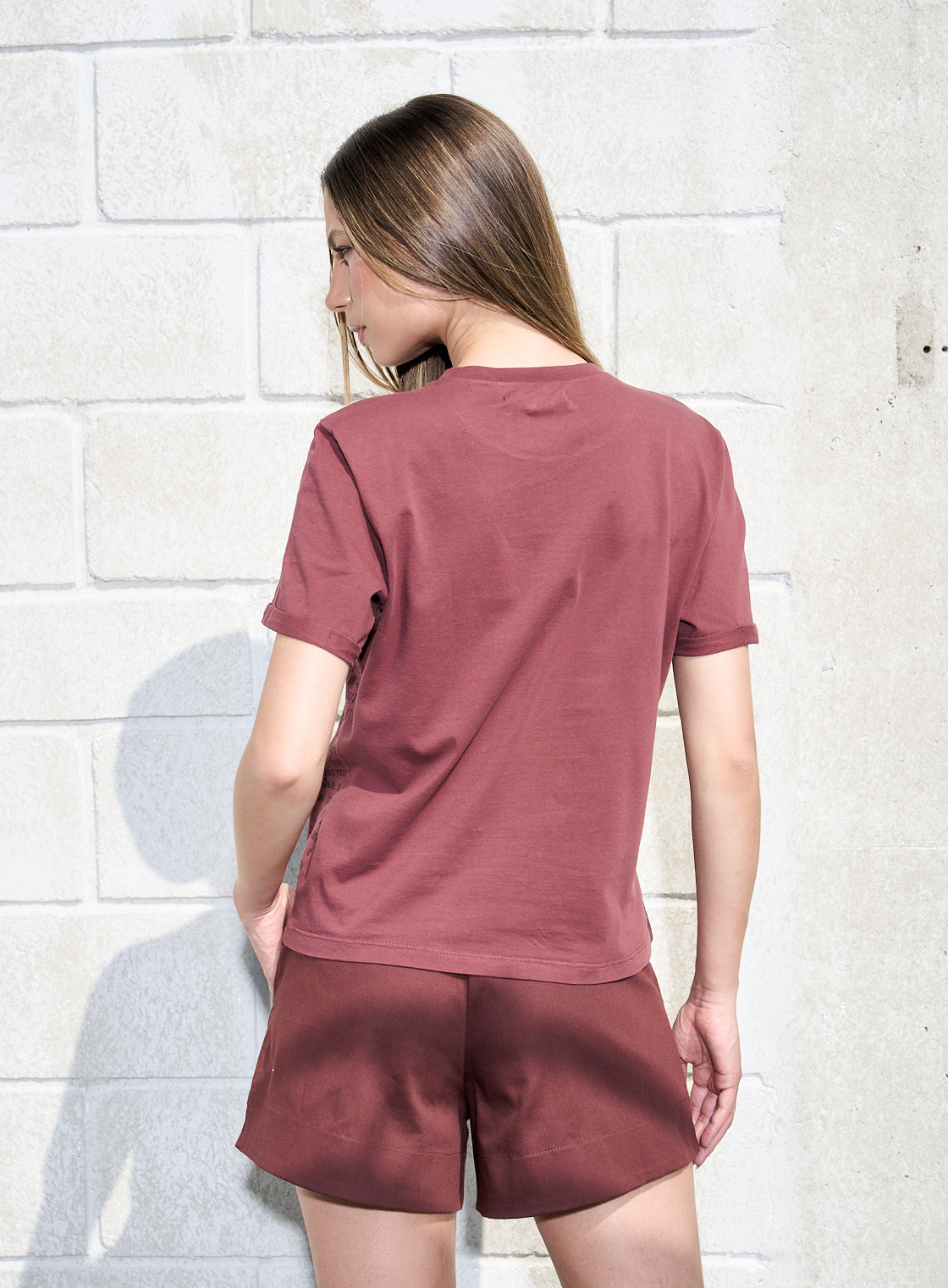 Camiseta Open Marrom Terracota