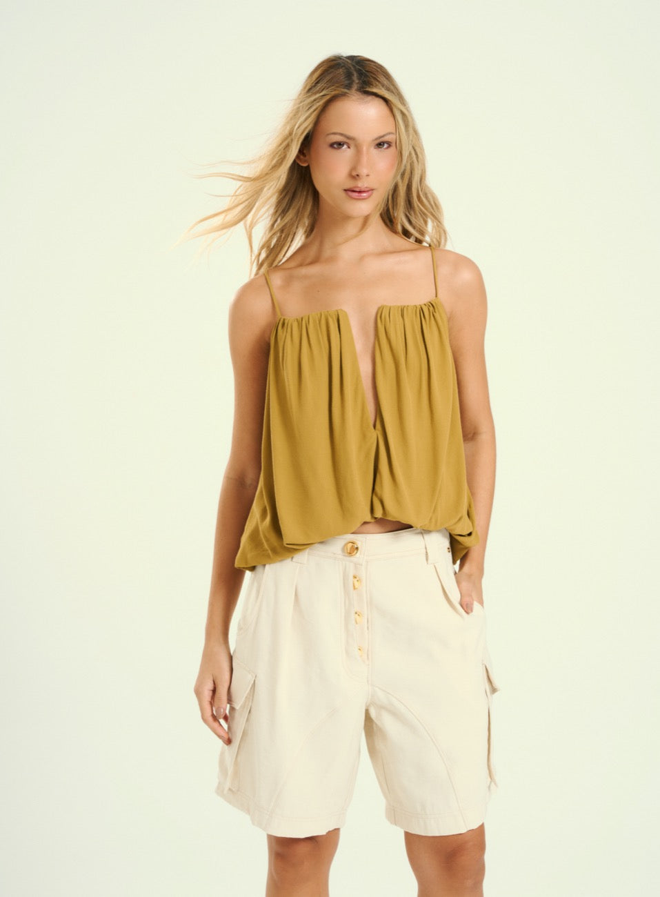 Blusa Bege Golden Whe