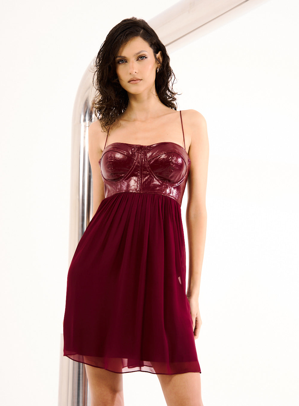 Vestido Bordo Intensity