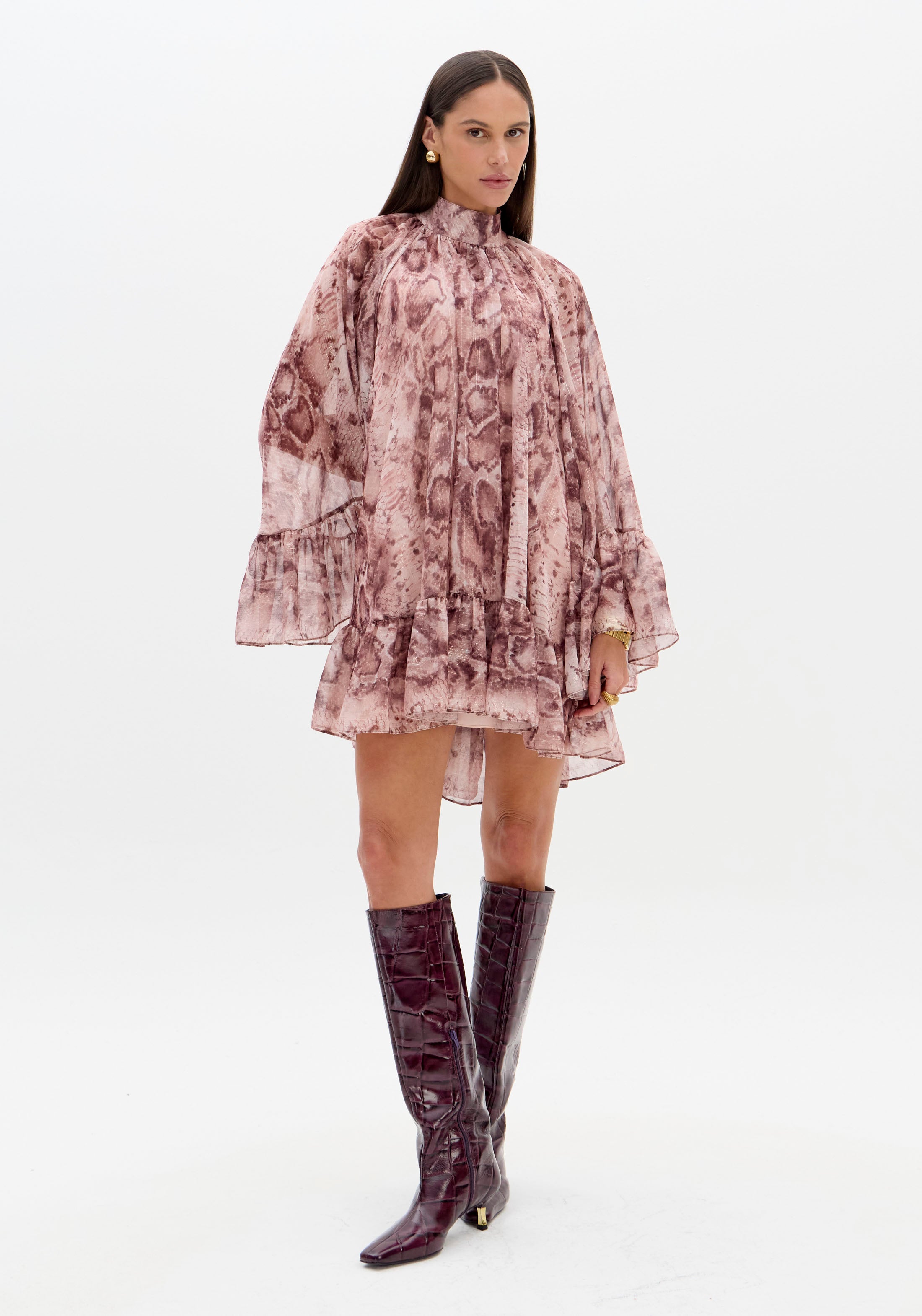 Vestido Curto Manga Longa Estampado