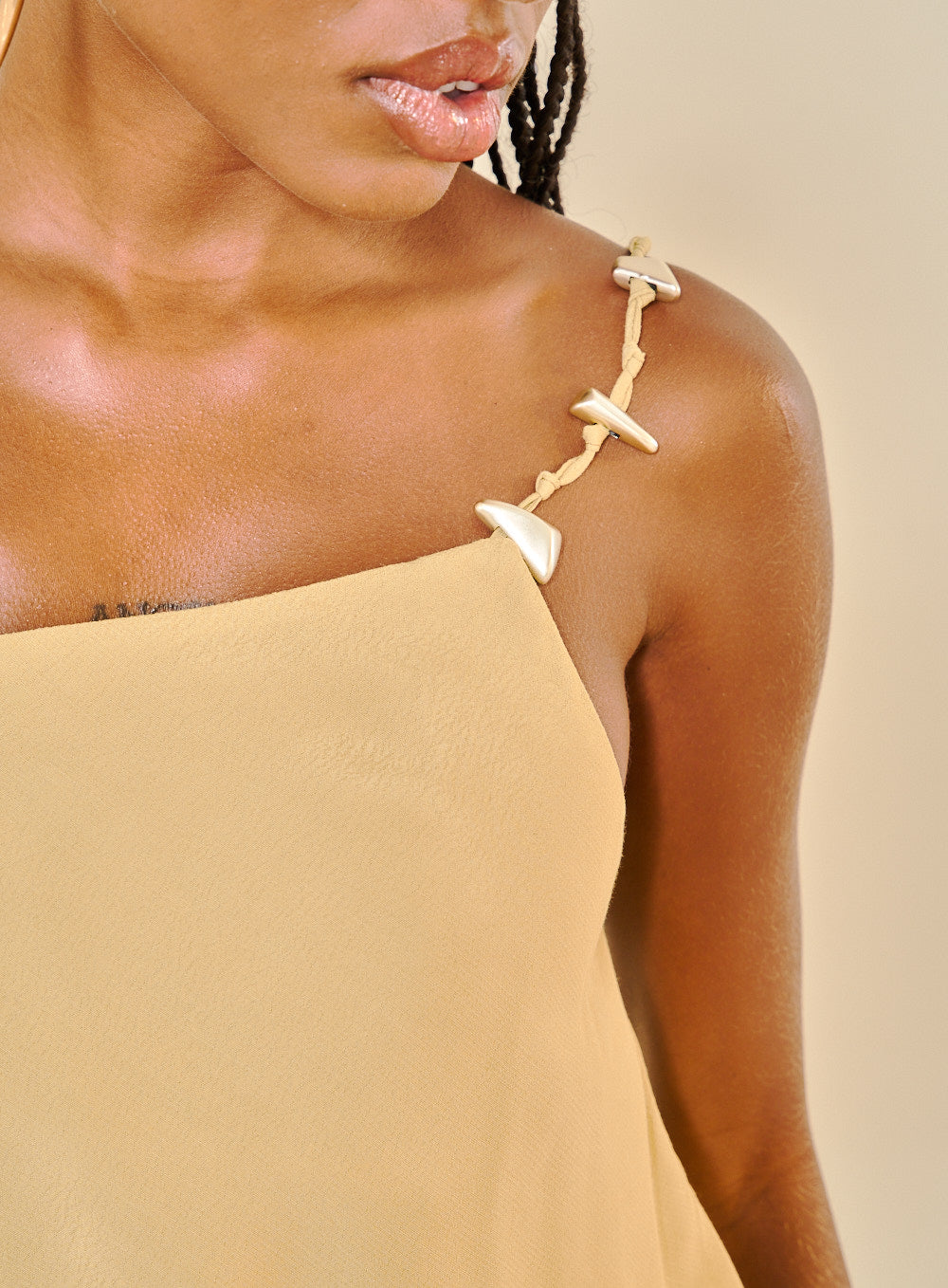 Macaquinho Verde Raffia