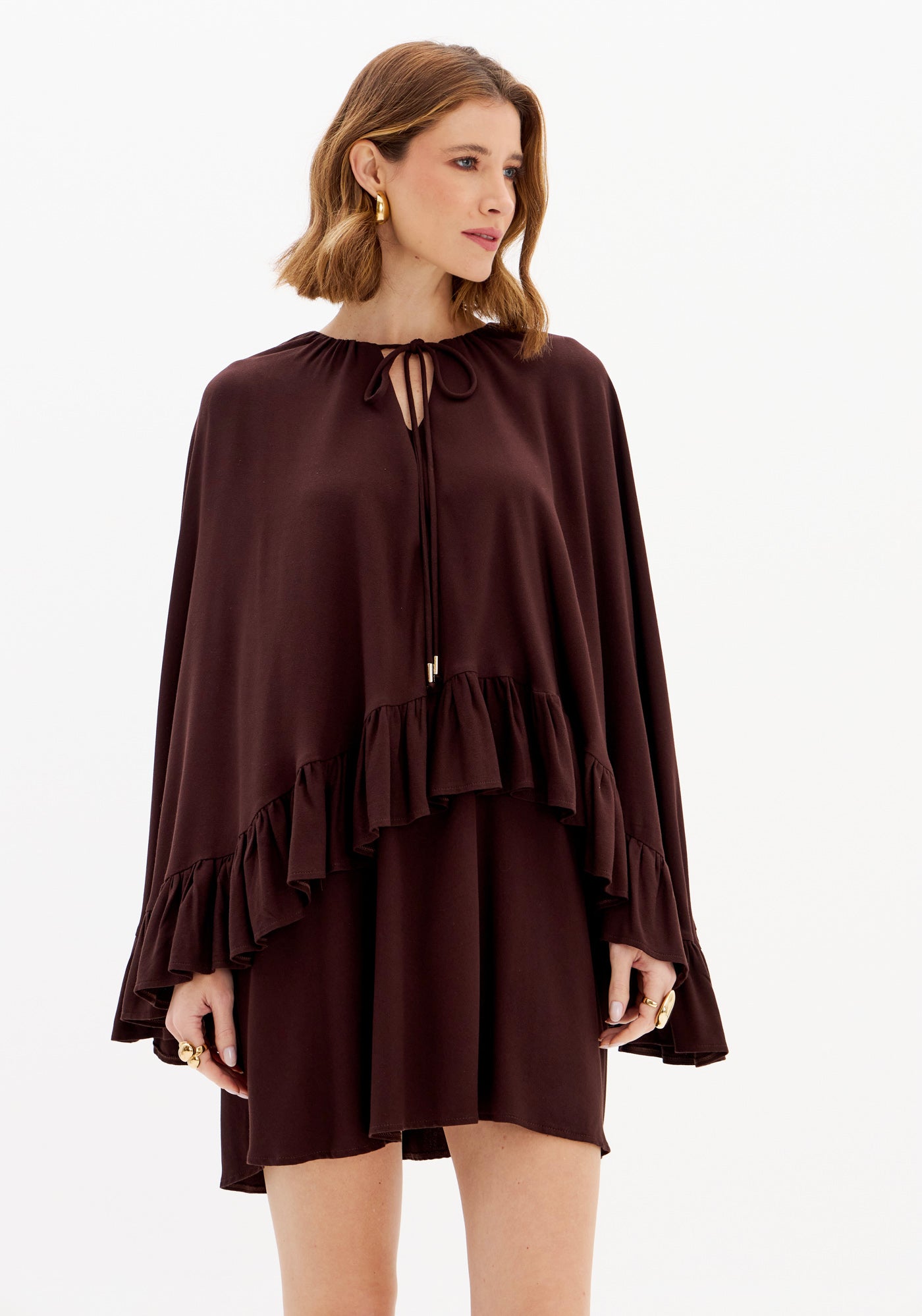 Vestido Curto Com Sobreposição
