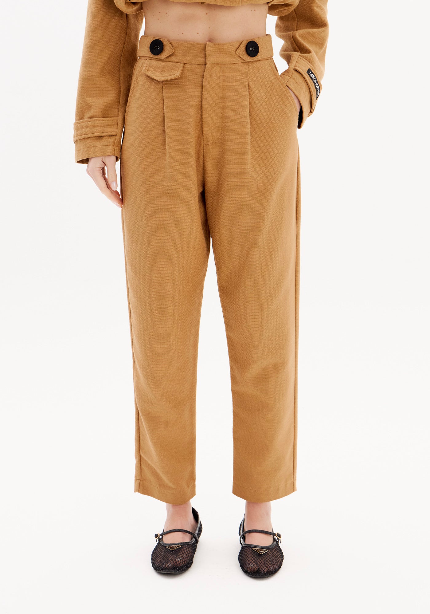 Calça Carrot Cintura Alta