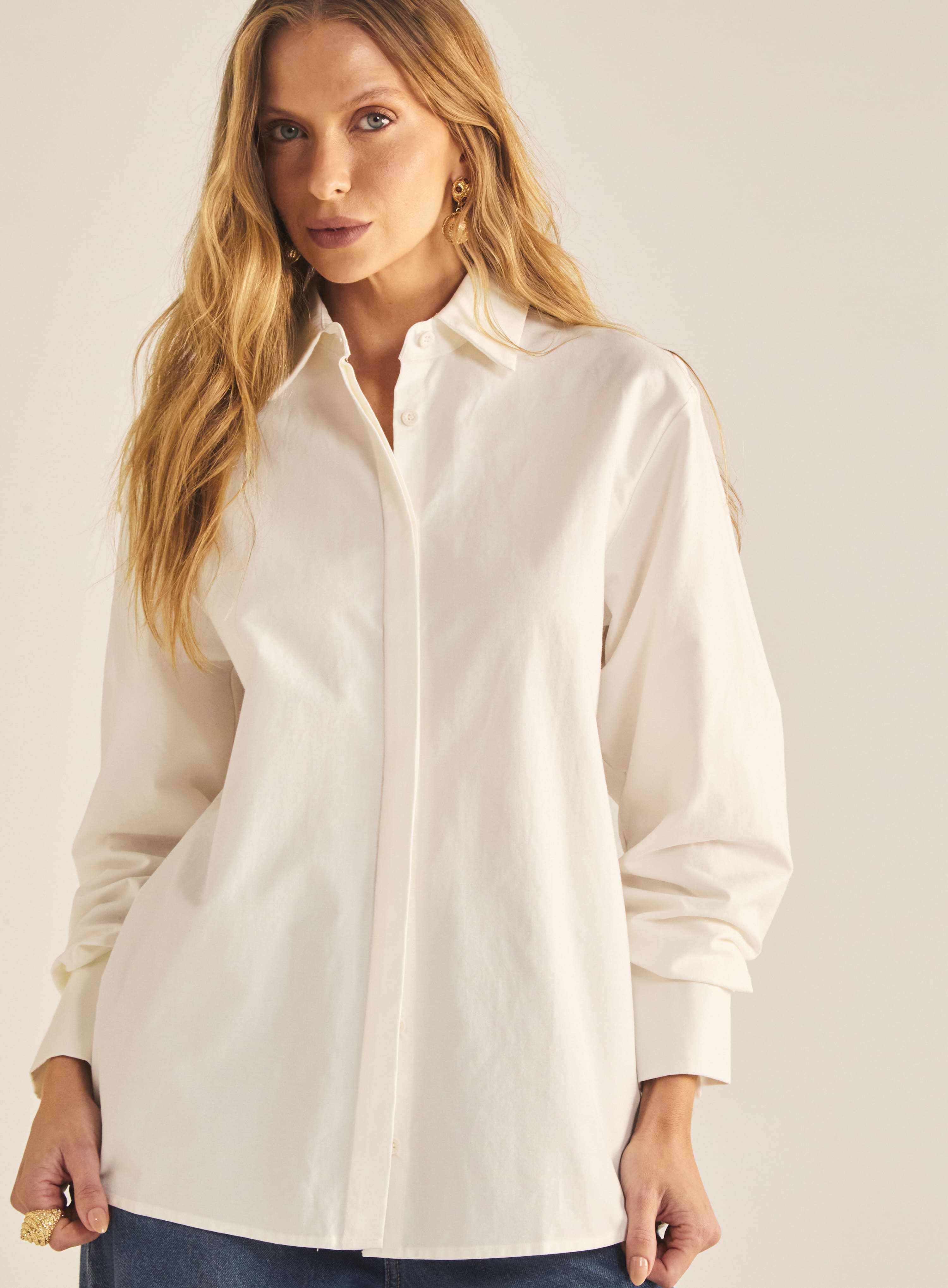 Camisa Over Alongada Off Shell