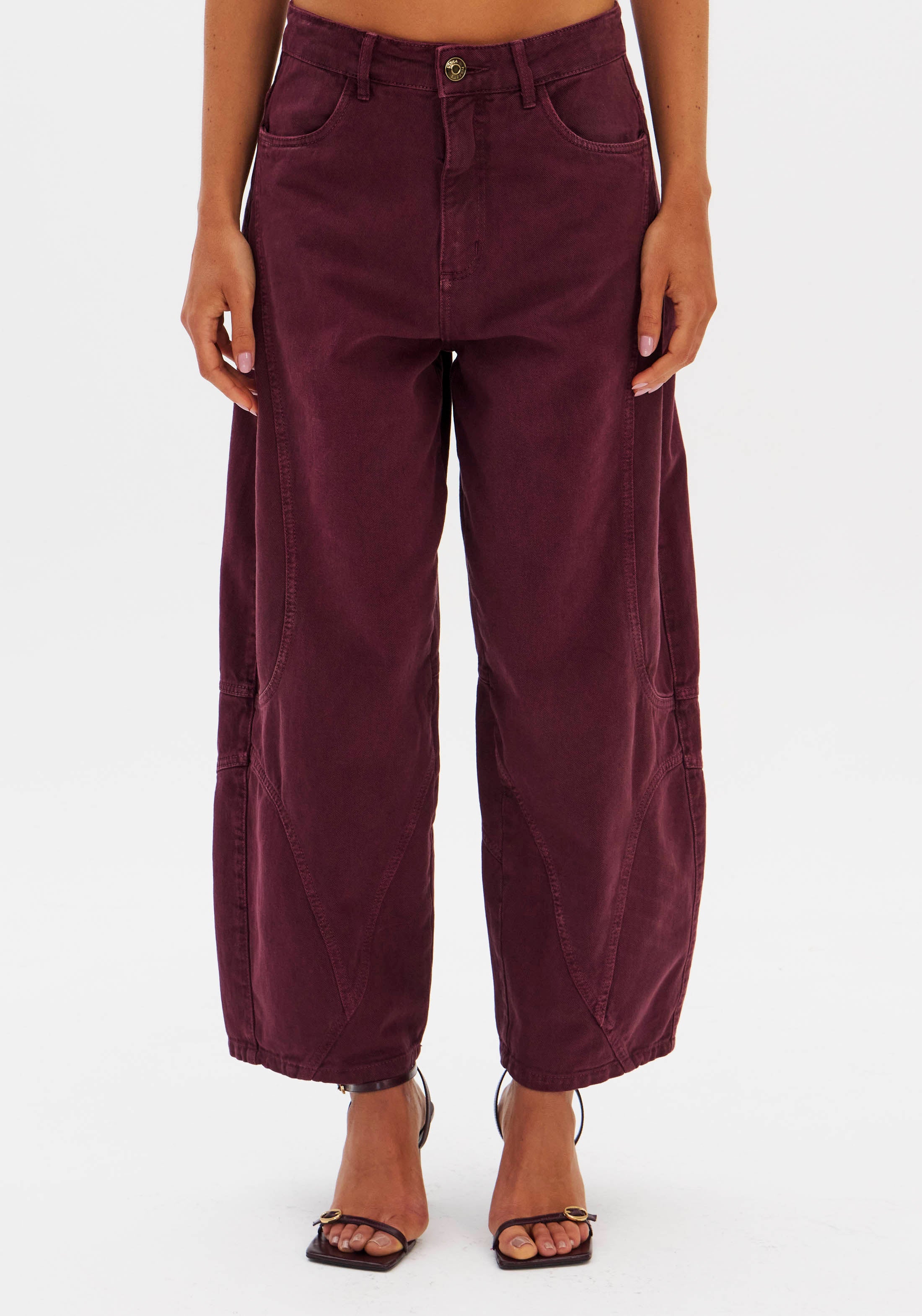 Calça Sarja Baggy Ballon Cintura Média