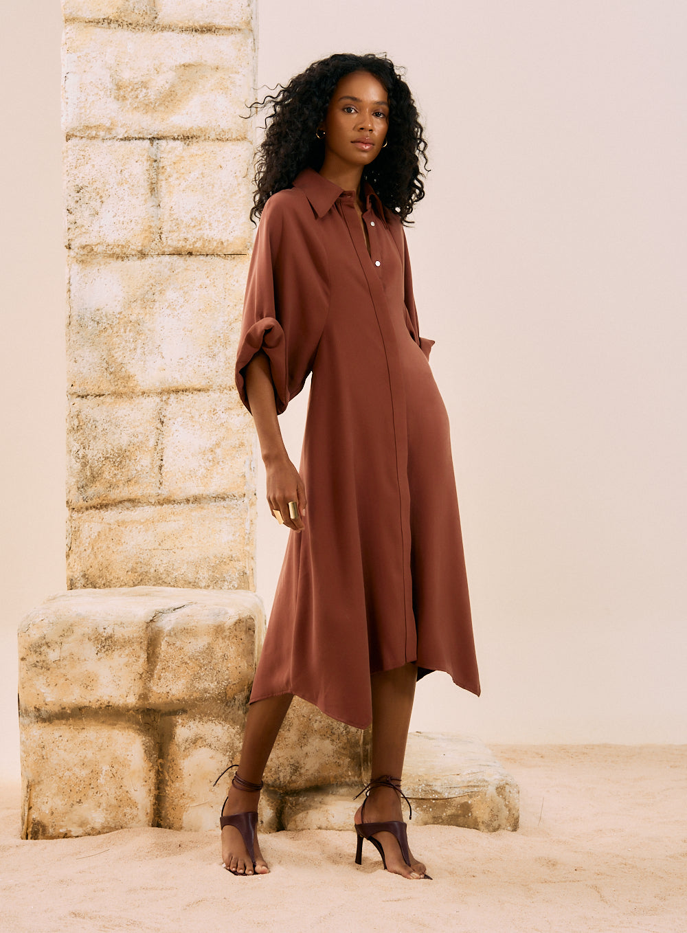 Vestido Linho Marrom Malfitano