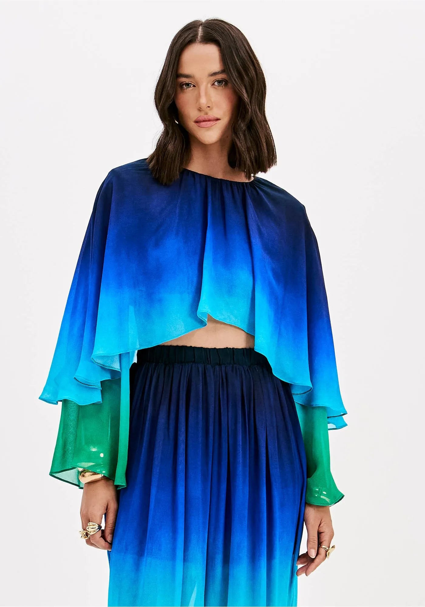 Blusa Ampla Com Sobreposição