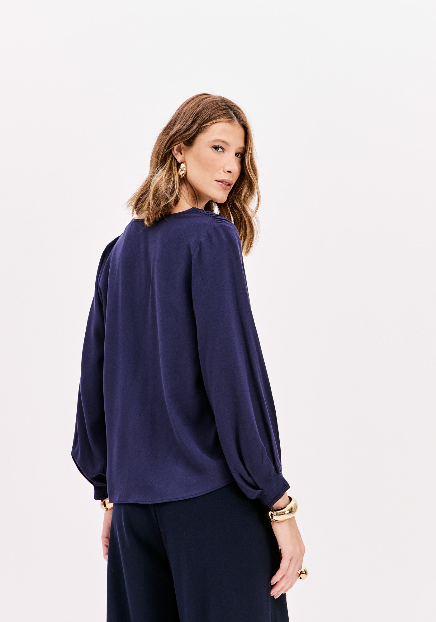 Blusa Decote V Manga Média