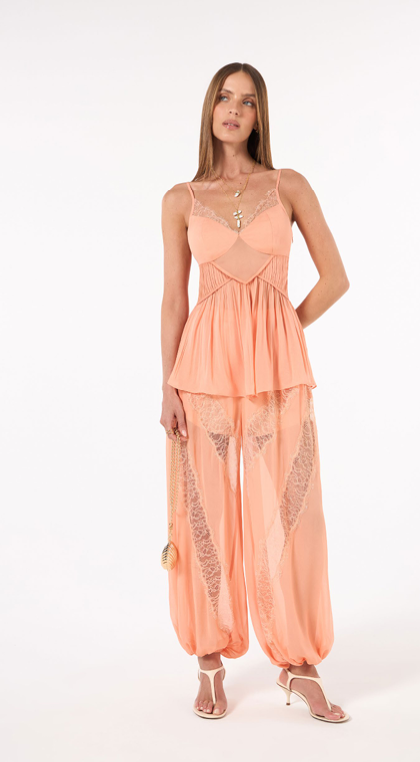 Conjunto Blusa Recortes E Calça Alladin Rosa Bala