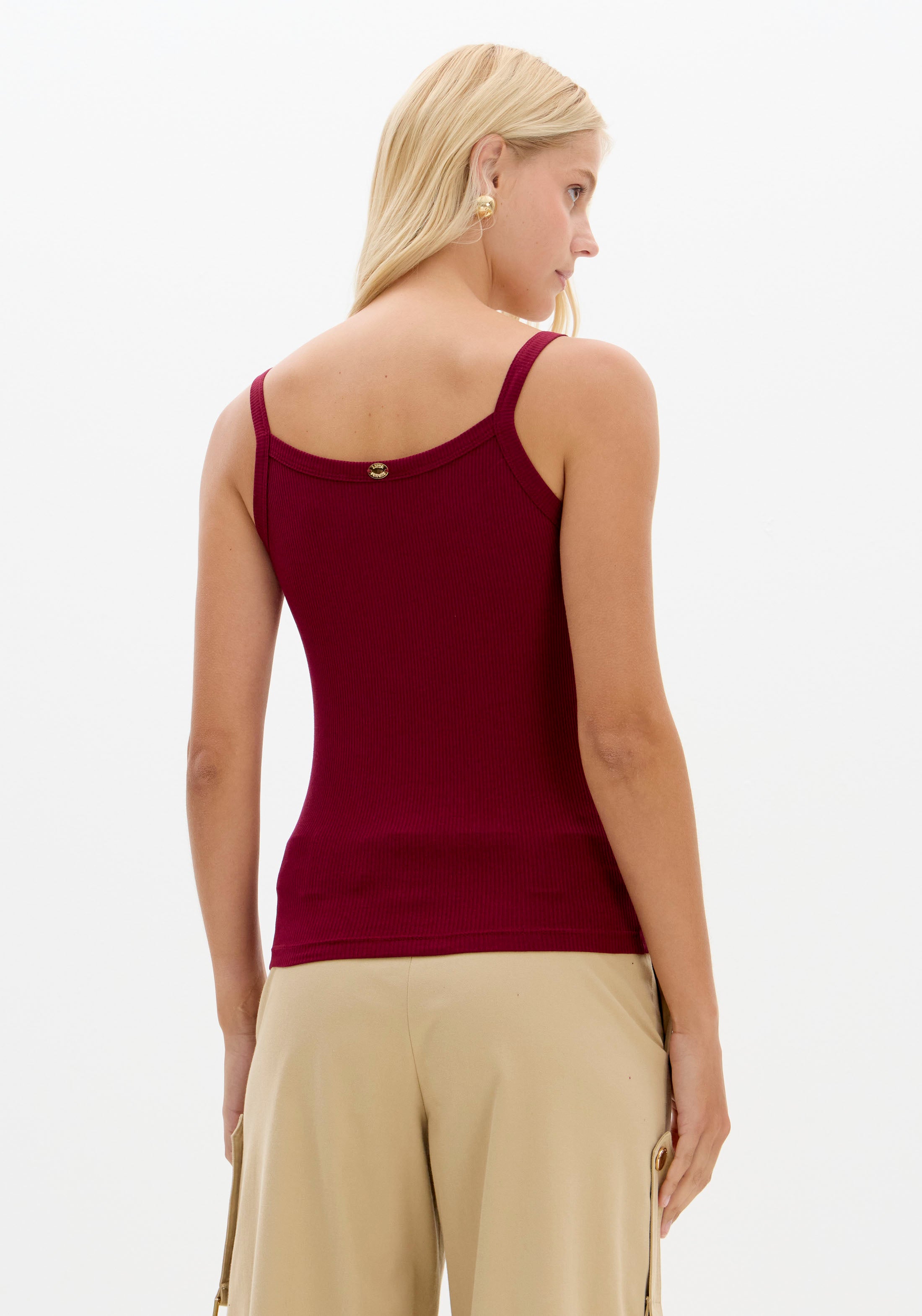 Regata Canelada De Alça Cherry