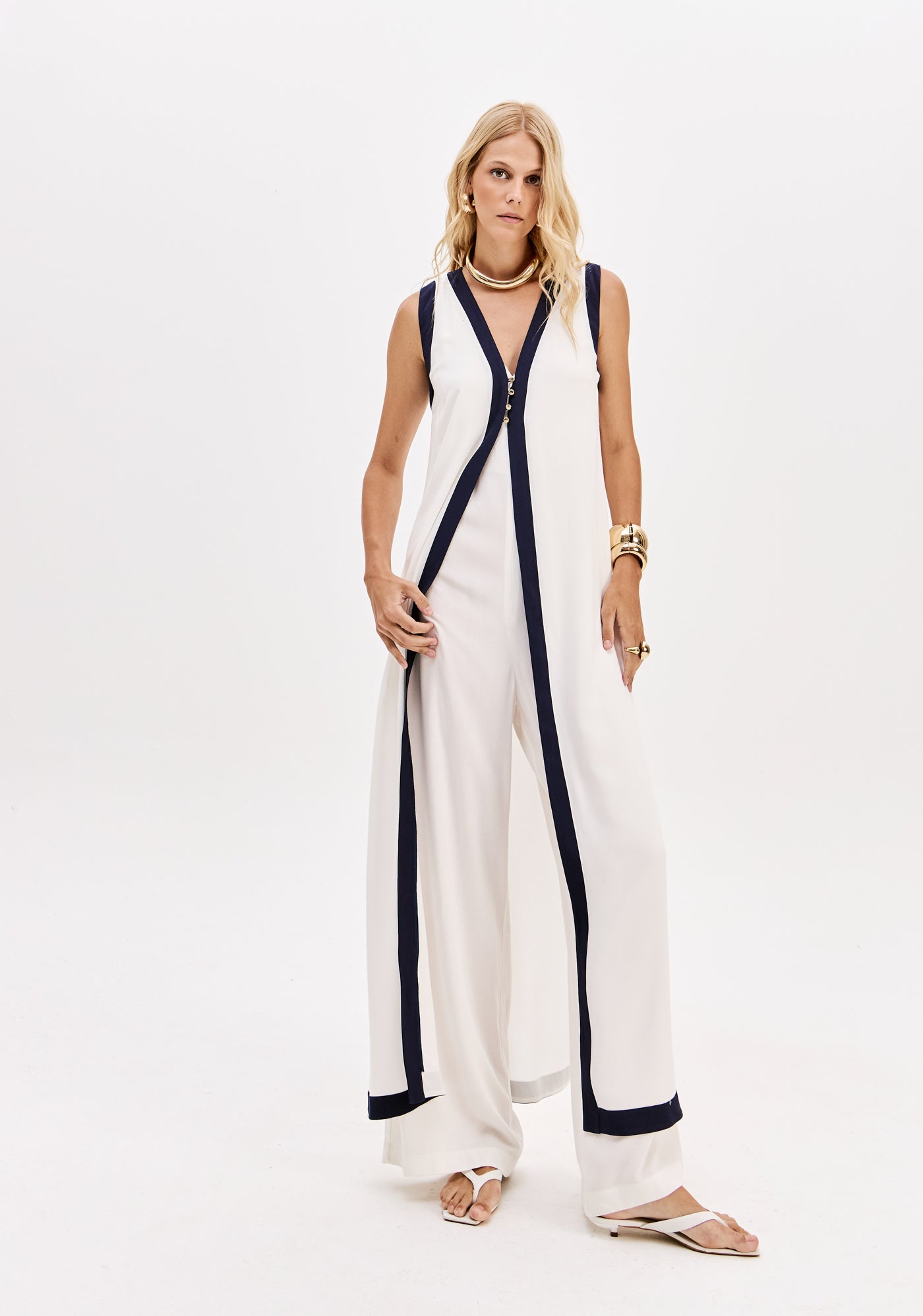 Macacão Longo Sem Mangas Bicolor