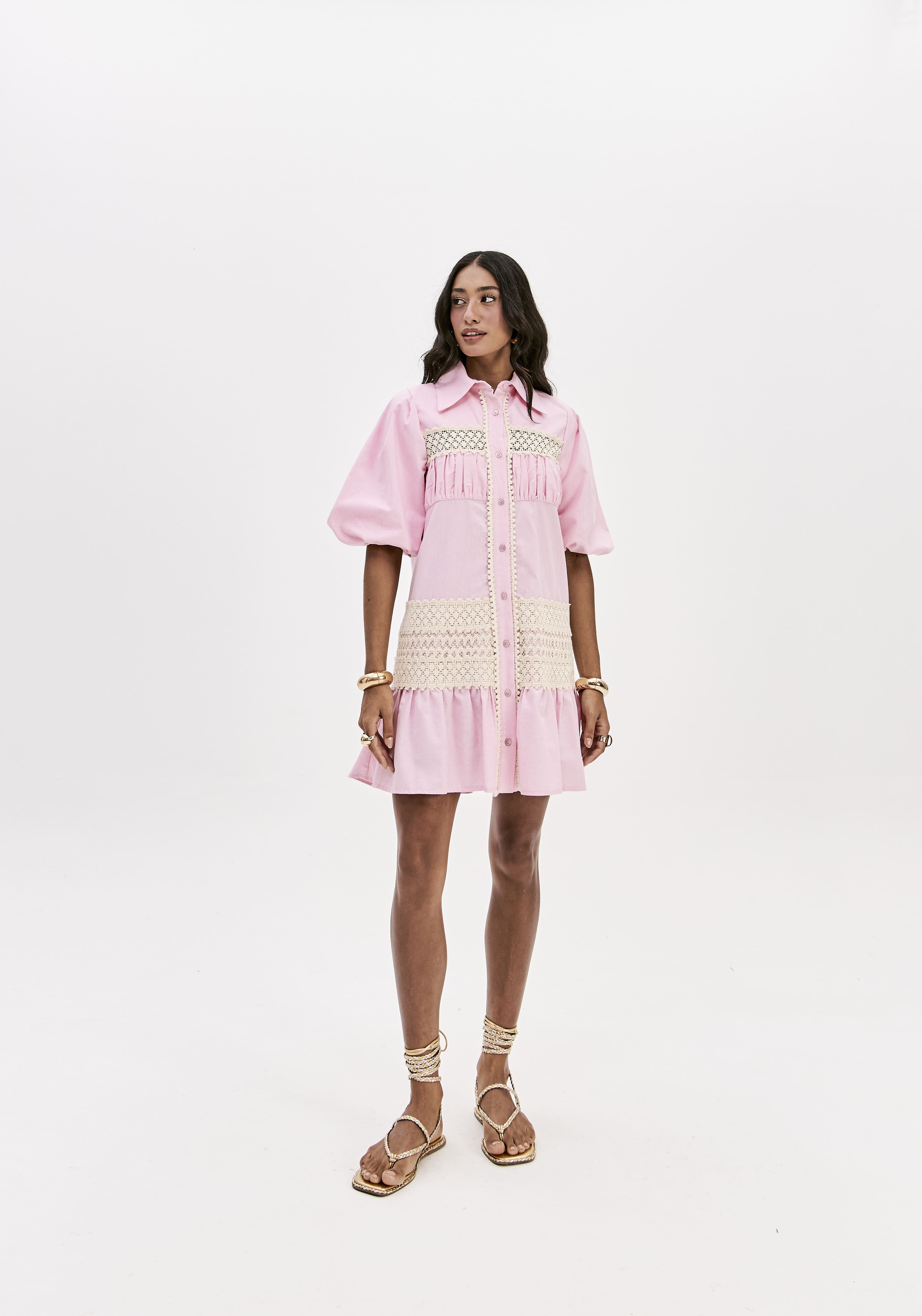 Vestido Curto Manga Bufante