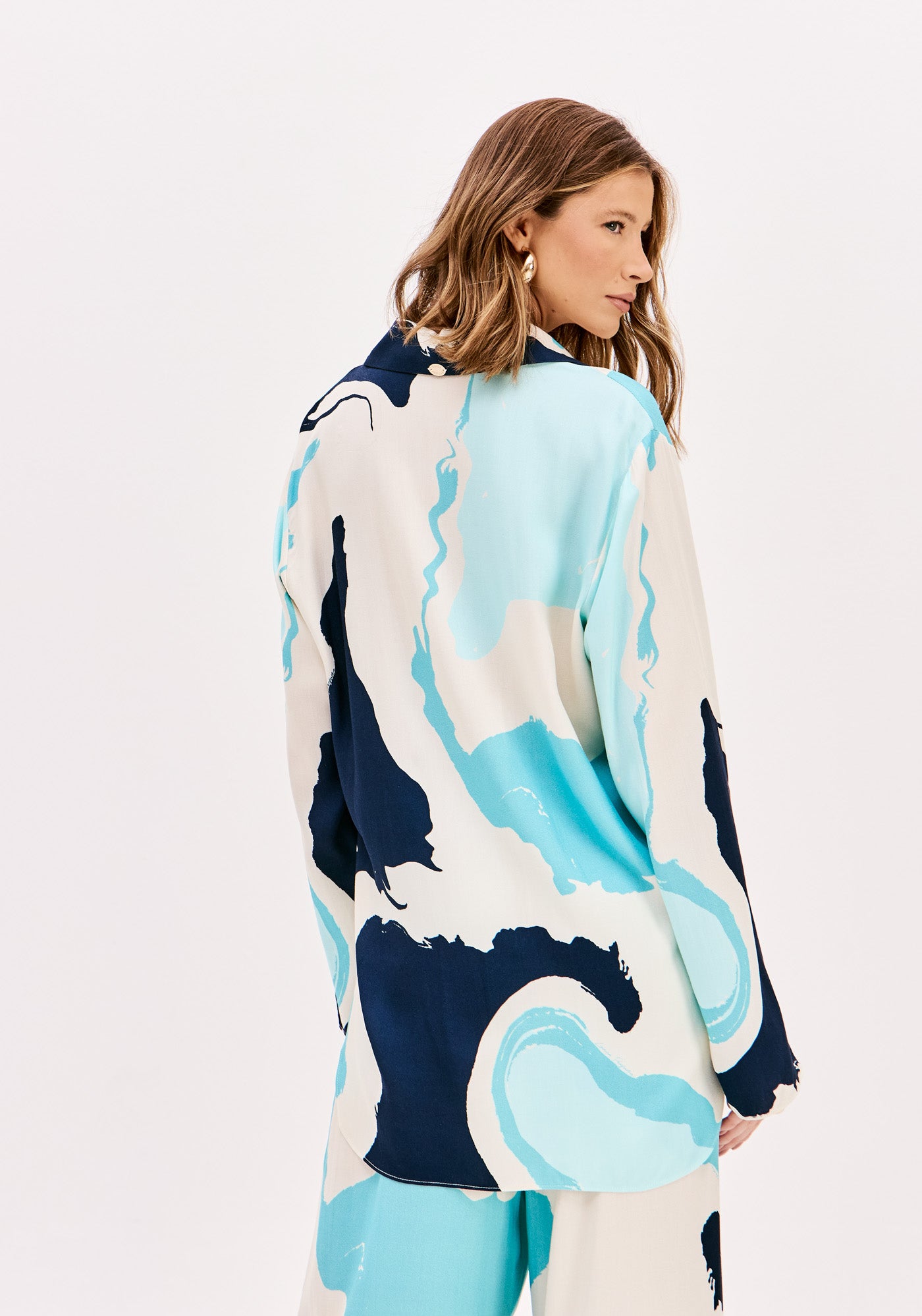 Camisa Ampla Manga Longa Azul