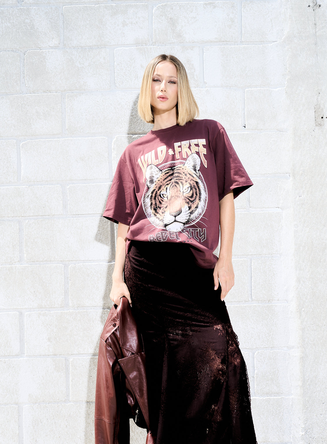 Camiseta Estampada Marrom Terra Clara