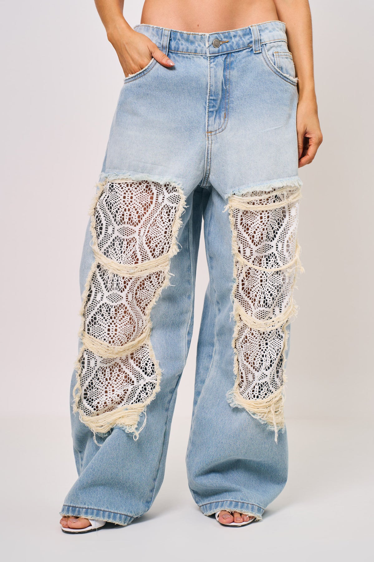 Calça Destroyed Laces