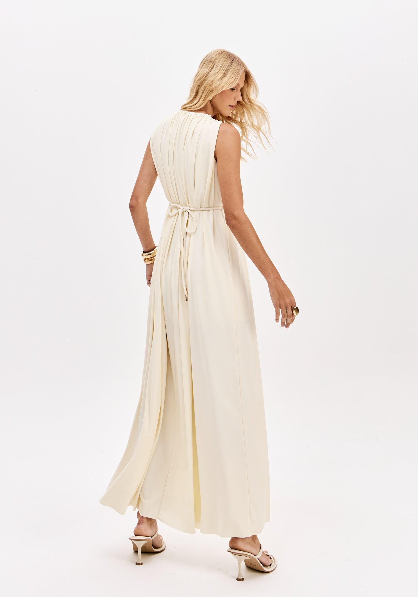 Vestido Super Midi Sem Manga OFF