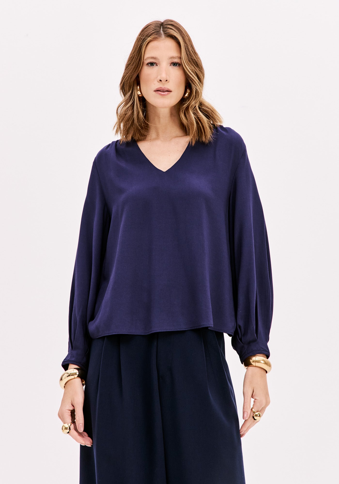 Blusa Decote V Manga Média