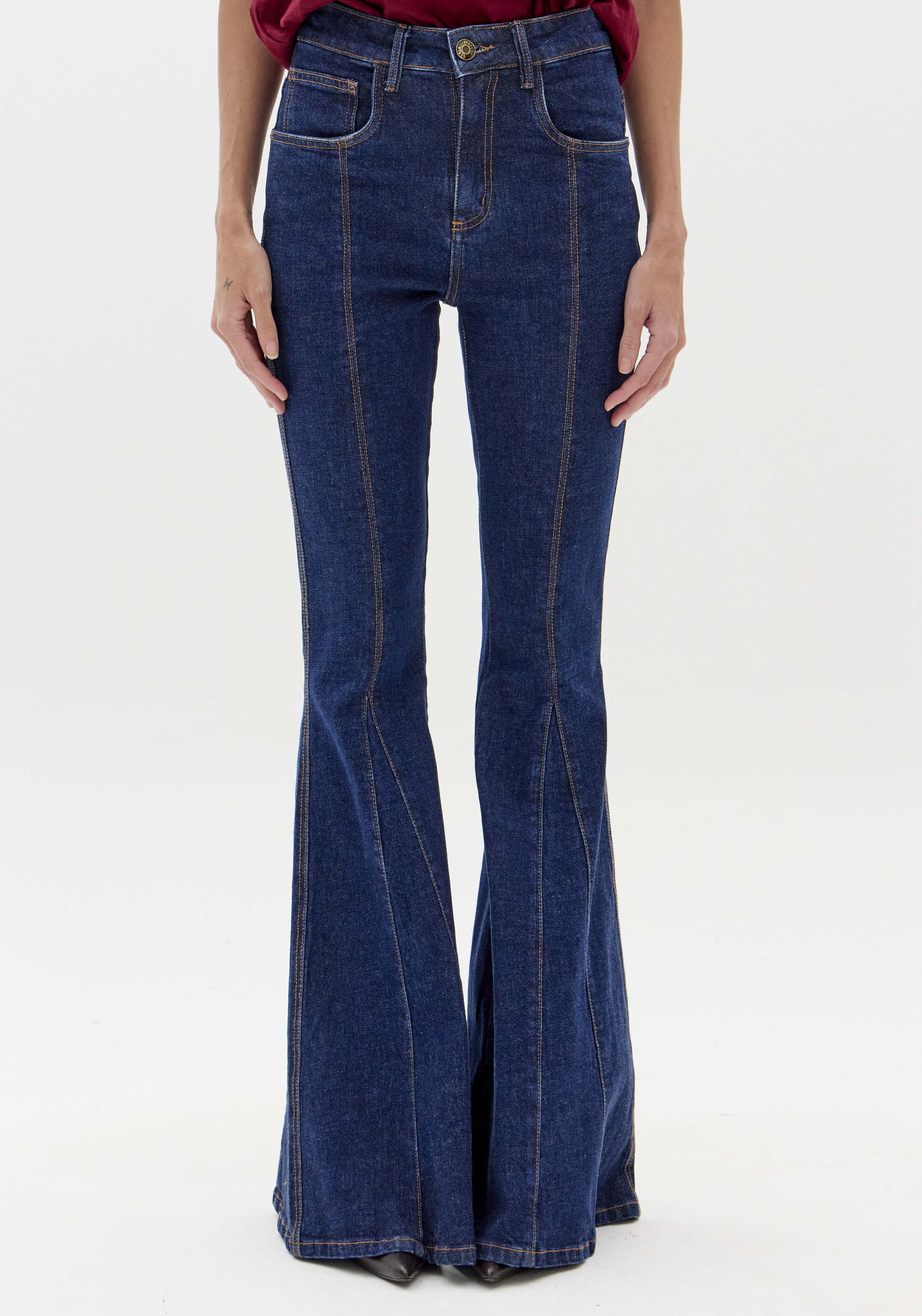 Calça Jeans Flare Super High