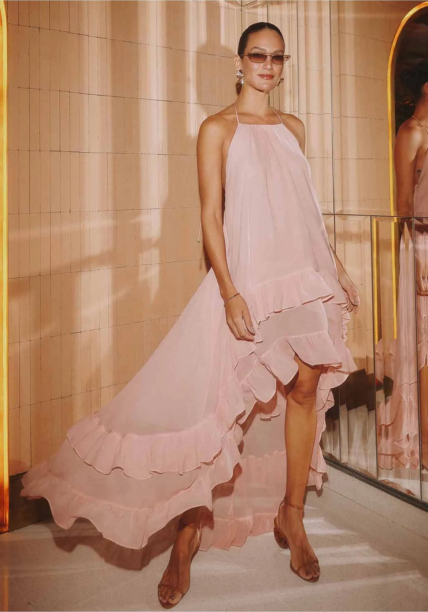 Vestido Amplo Com Babados