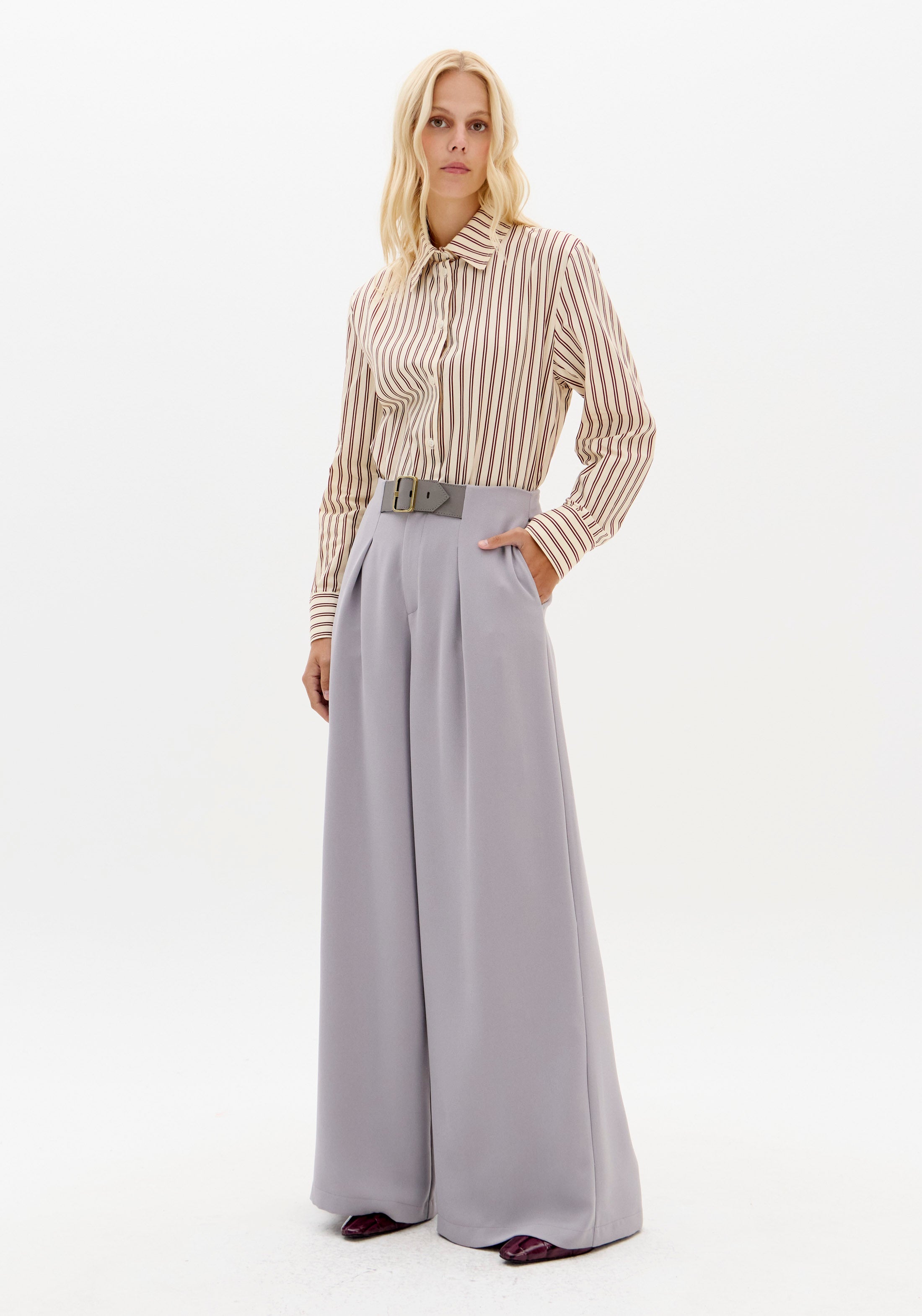 Calça Wide Leg Cintura Alta