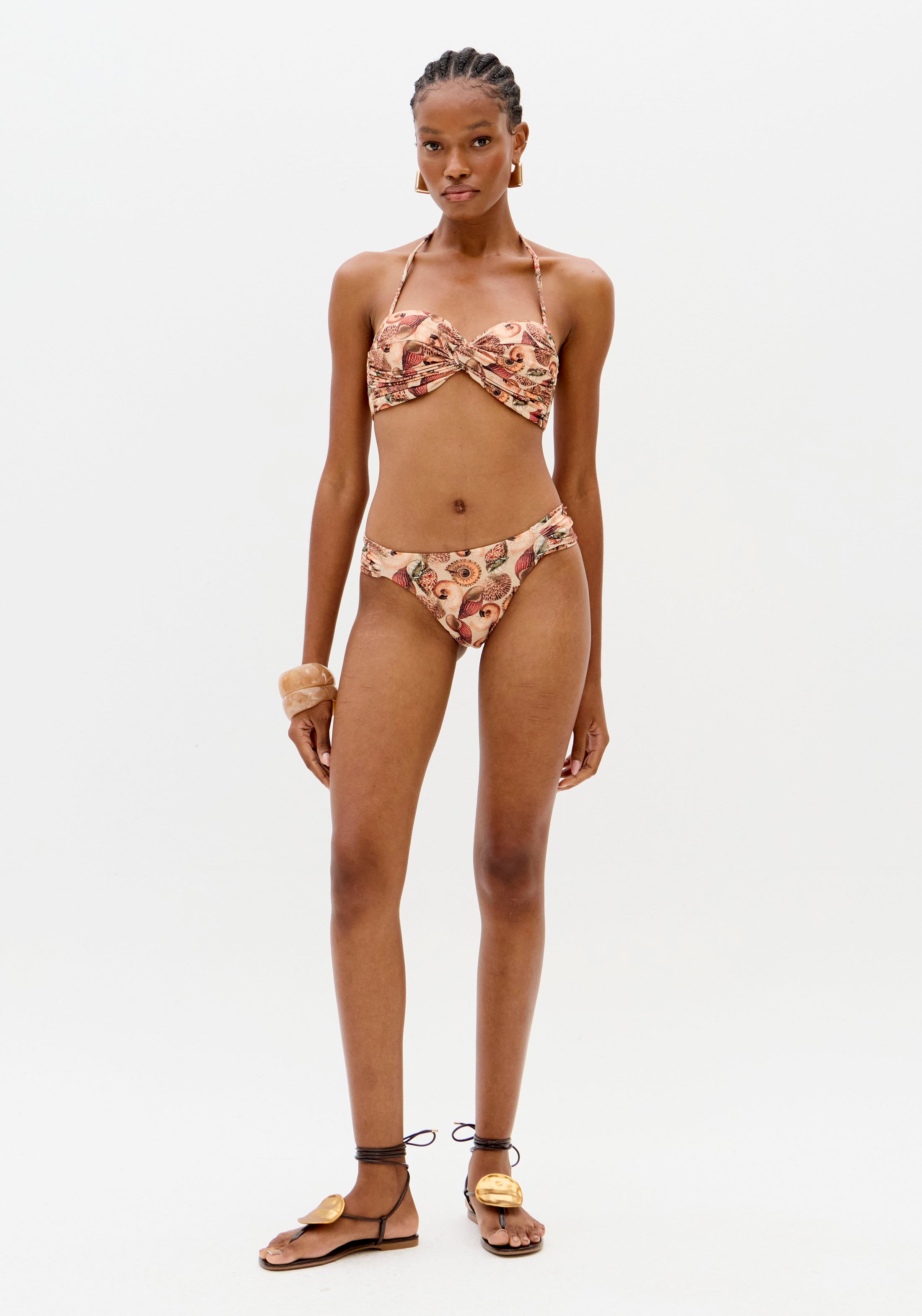 Biquíni Reto Com Torção